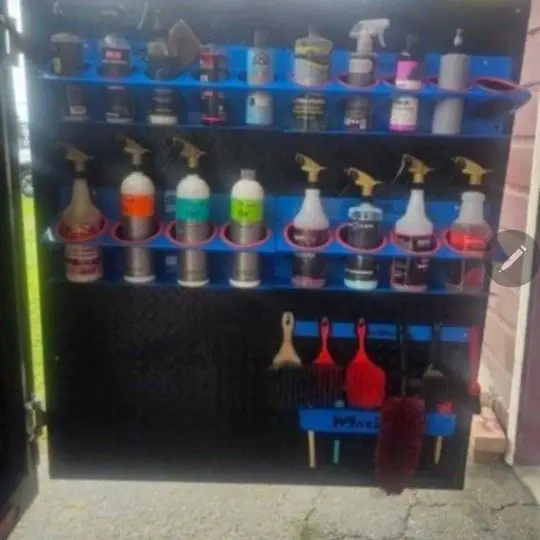 Max Shine bottle holders