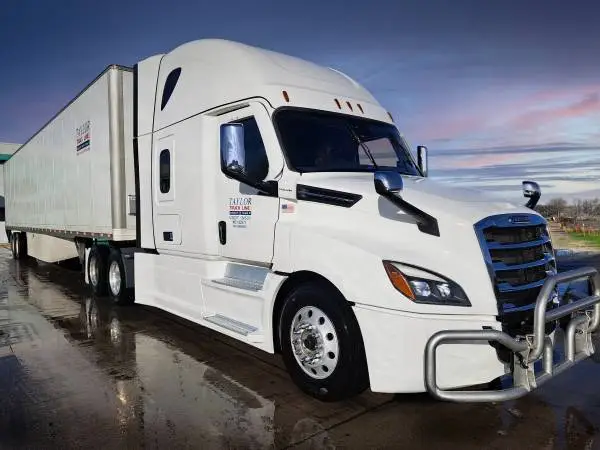 CDL A / Home Daily / Avg $1,400 per week