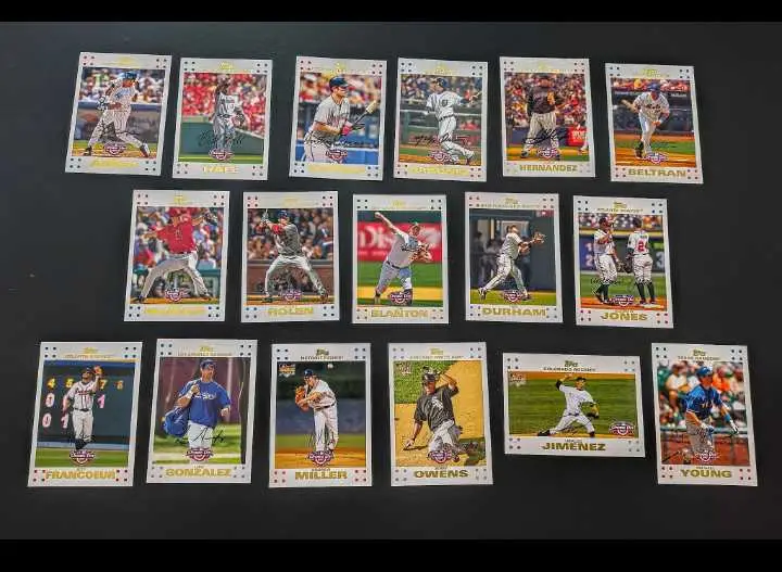 2007 Topps Opening Day Baseball Cards 17 w/ printed facsimile signatures