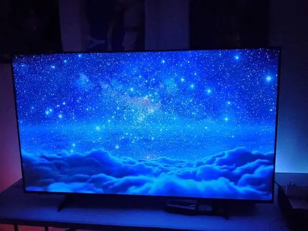 Samsung 55-inch UHD 4K Smart Tizen TV