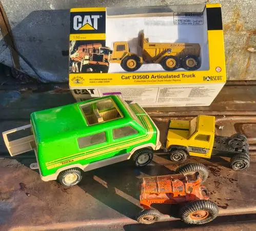 Tonka, CAT Vehicles with Allis Chalmers Tractor 🚜