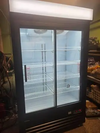Fricool 48 cubic feet glass door commercial merchandiser cooler refr