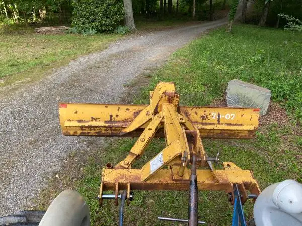 Scrape blade