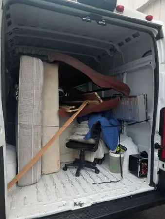 Living Room Furniture – Local Pickup