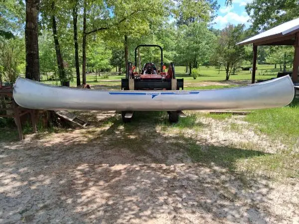 Grumman 15 Aluminum Canoe
