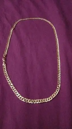 Gold cuban link necklace 24.. $280obo