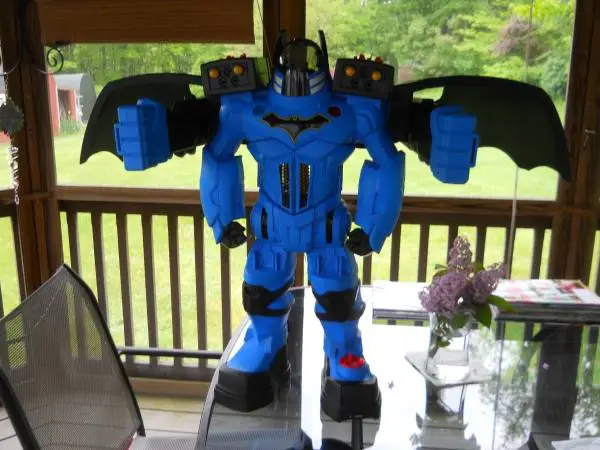 Mattel large batman batbot fighting robot
