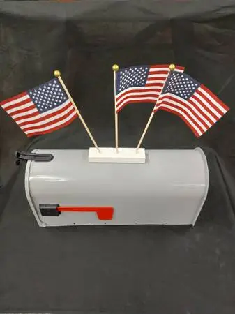 Patriotic Flag Display for Mailbox or  ?