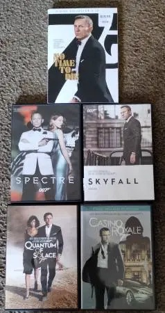 5 DANIEL CRAIG JAMES BOND 007 DVD MOVIE COLLECTION