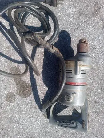 Old School Milwaukee with trigger on lock