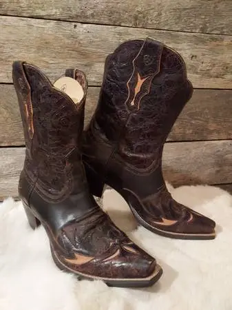 Ariat Cowboy Boots size womens 11B
