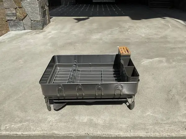 🔴 Dish Drainer, “Simple Human” Brand. Excellent condition.