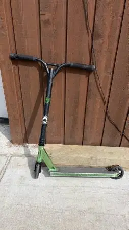 Trick scooter