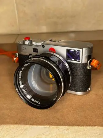 Leica M mount Canon TV lens 50mm f: 0.95 Dream lens
