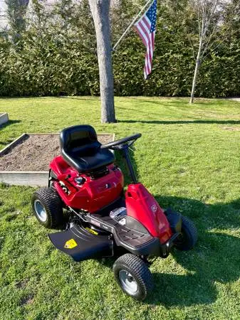 2015 Craftsman R1000 - Excellent condition! Like new!