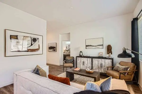 **Lease & Enjoy FREE Rent*** Private Backyards