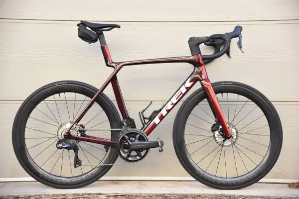 2025 Trek Madone SLR Carbon Road Bike Large