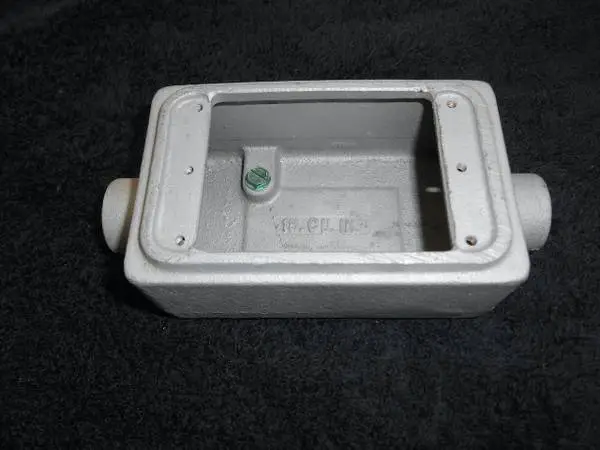 Appleton Type FSC malleable iron electrical box 1/2 hubs
