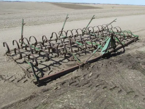 John Deere 3 Point 17 Field Cultivator