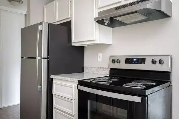 Fully Renovated Two bedroom One Bath! Apply today.