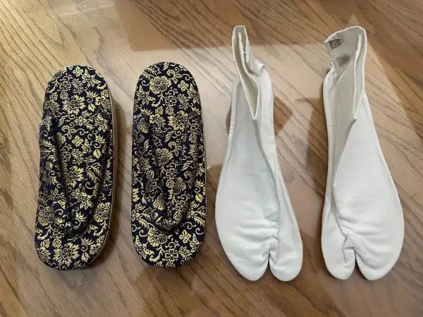 World War II Formal Geisha “Zori” Kimono Sandals & “Tabi” Socks
