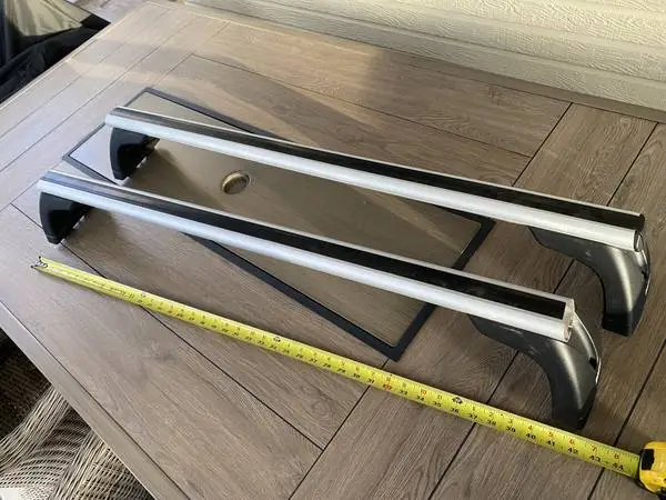 BMW Roof Rack Crossbars / Ski Snowboard Rack E87 / E90
