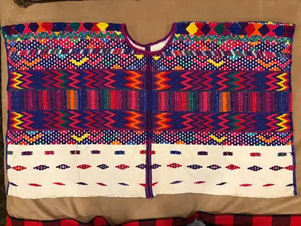 🔴 Poncho. Authentic, Hand knitted, imported. Brand new!