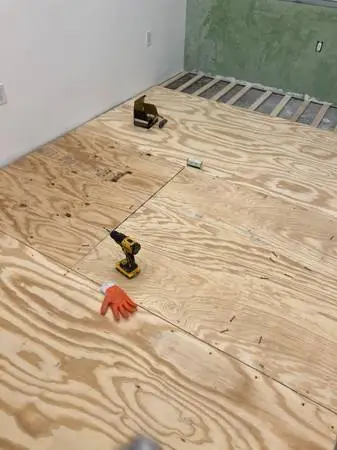 Hardwood and LVP installation