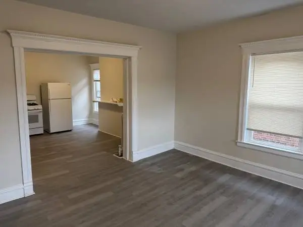 One Bedroom Apartment (recently renovated)