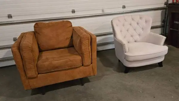 Fancy Ashley Leather Chairs - Maimz