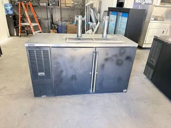 Perlick Beer Kegerator (60 inch)