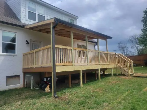 Carpenter, framing and trim, needs work