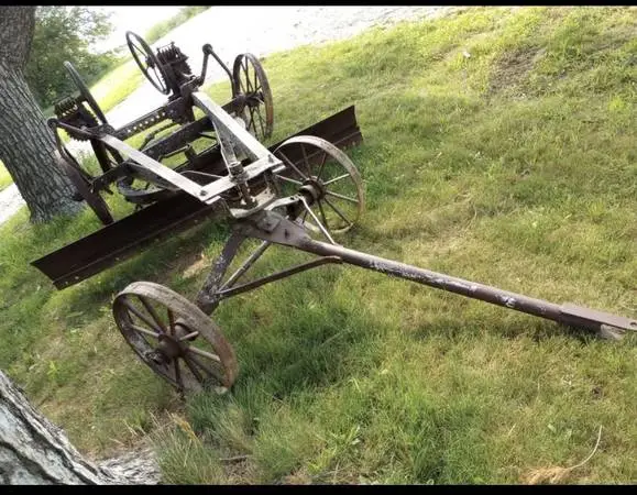 Road Grader