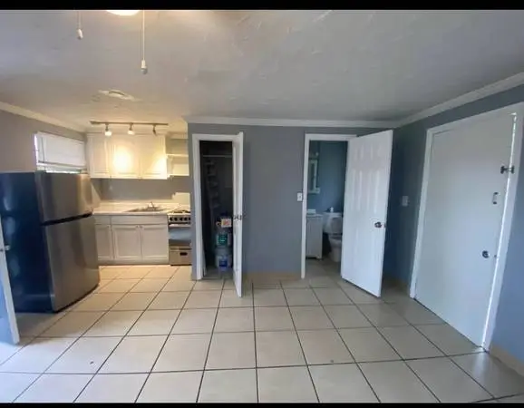 Studio for rent