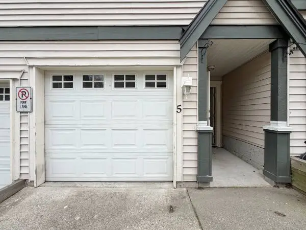 5-15355 26 Ave | Surrey 4 Bedroom Townhome for Rent