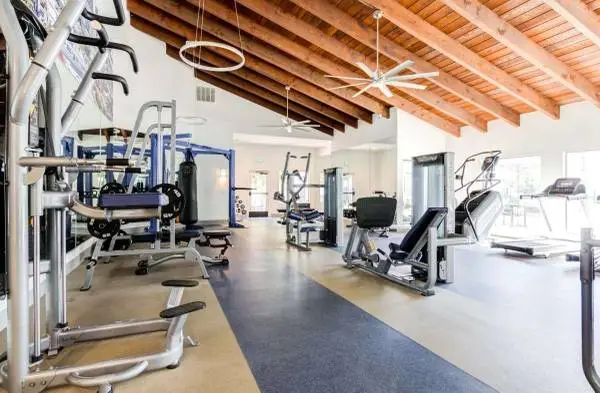 Amazing 2 bedroom, 2 bathroom in San Diego. 1092 SqFt!