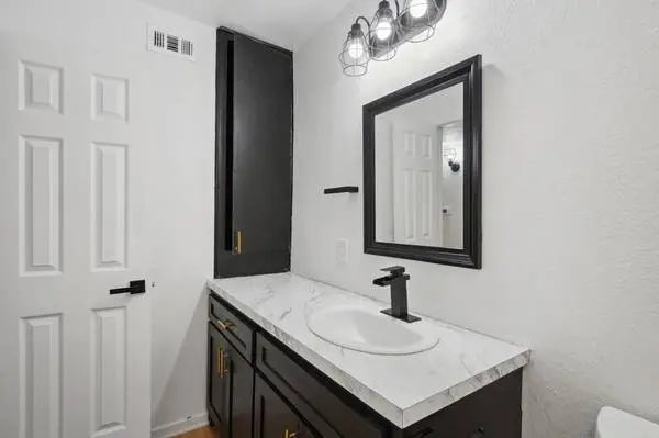 Convenient location in Austin - Come see our 2 Bed / 2 bath!