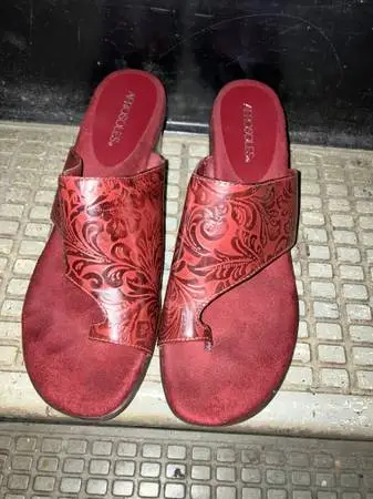 Womens New AEROSOLES Shoes SIZE 10