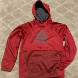 Burgundy Reebok pullover hoodie boys sz 14? YXL?