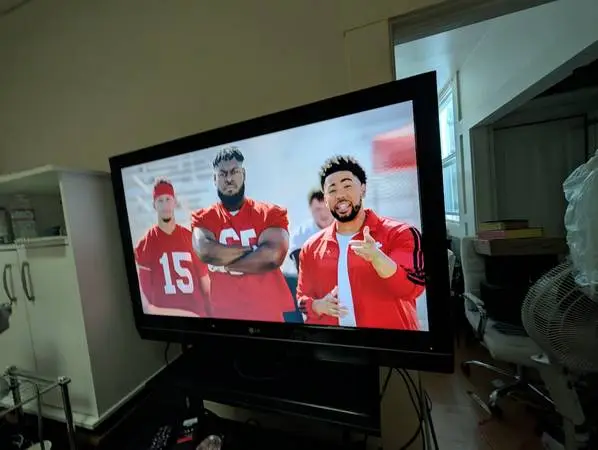 Used LG 42 inches TV in excellent condition