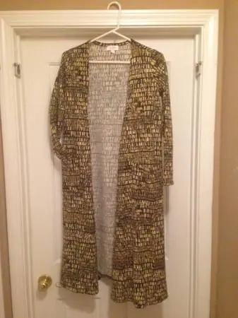 Lularoe Perfect T / Sarah NWT