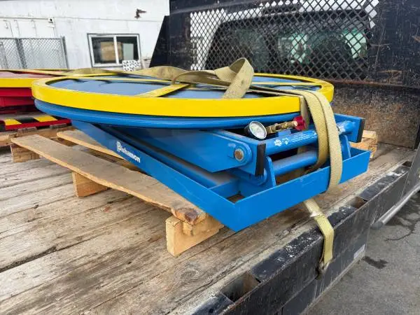 SOUTHWORTH Pallet Positioner and Level Loader: Wt Actuated, 4,500 lb