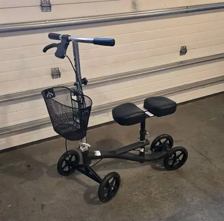 Rosco Medical Knee Walker-Scooter