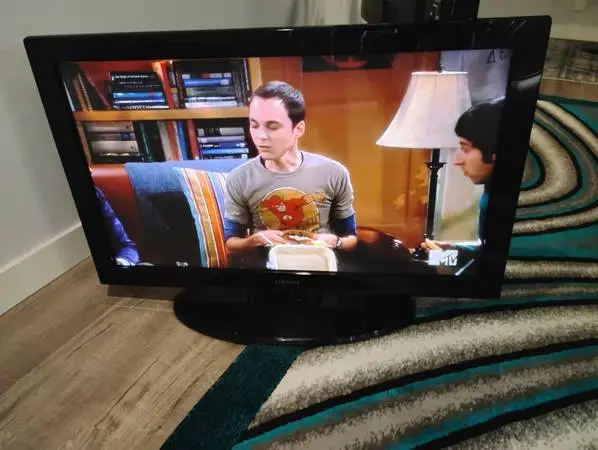 Samsung 45-in TV warranty delivery