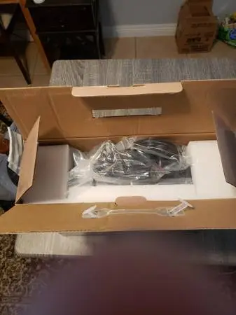 14 inch HD TV/DVD Combo