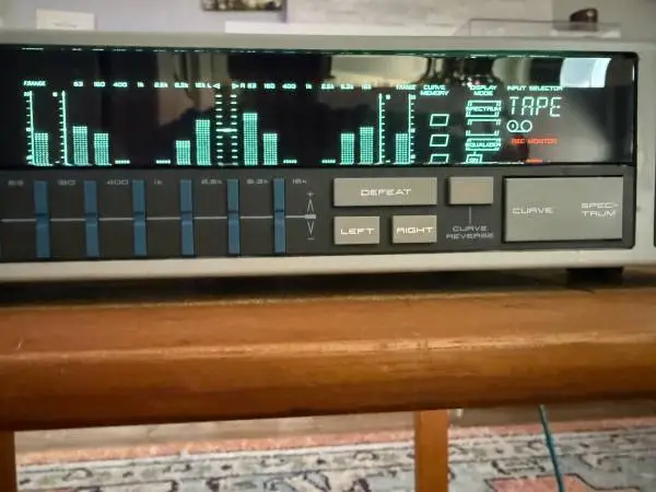 AMAZING CONDITION AKAI COMPUTER GRAPHIC EQUALIZER EA-A7