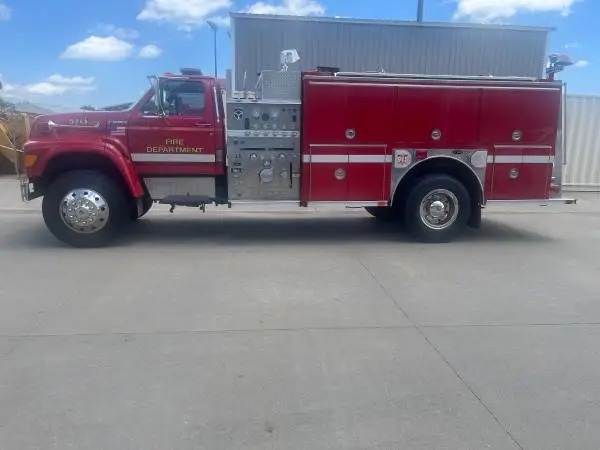 Fire Truck Water Pumper With Low Hours Low Miles