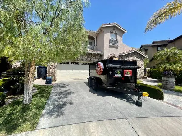 Got Junk?We’ll Haul It Today! 🧹🗑️ Same-Day Junk Removal |Open 7 Days