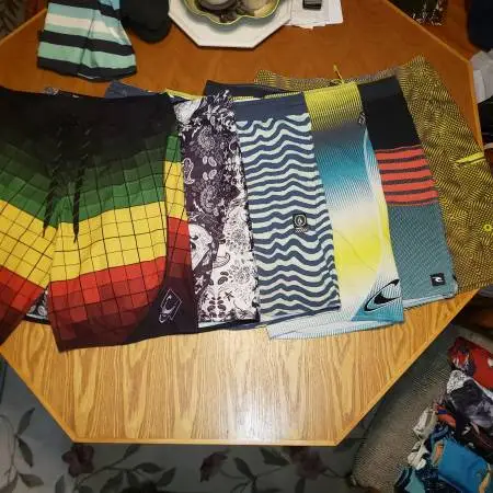 Surf Boardshorts:Billabong,Oneill,Quiksilver,Volcom,Rip Curl,Lost,WRV
