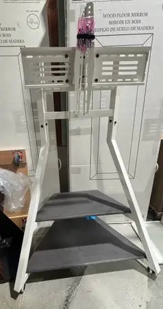 TV stand wirh wheel